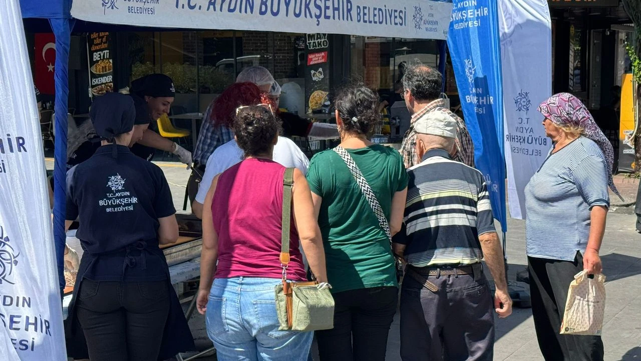 Aydın Büyükşehir Belediyesi’nden Mevlid Kandili hayrı