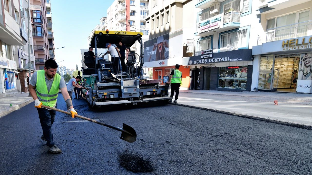 Bornova’da yollar 8 Eylül’e hazır