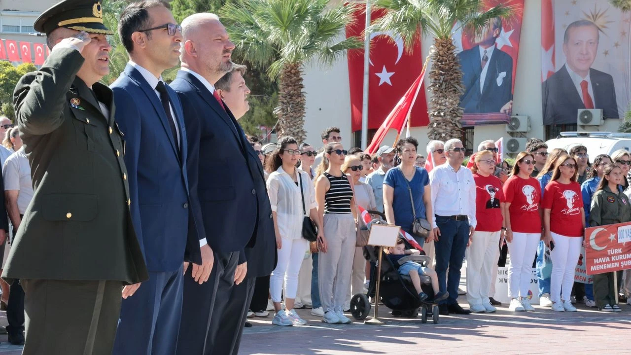 Başkan Pehlivan'dan 9 Eylül mesajı: Cumhuriyetimizi asla yıktırmayacağız!