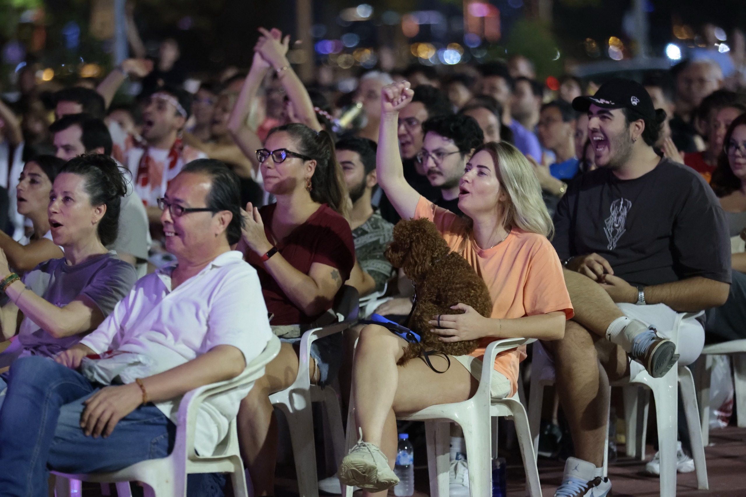 Final heyecanı Konak’ta dev ekranlarda yaşanacak