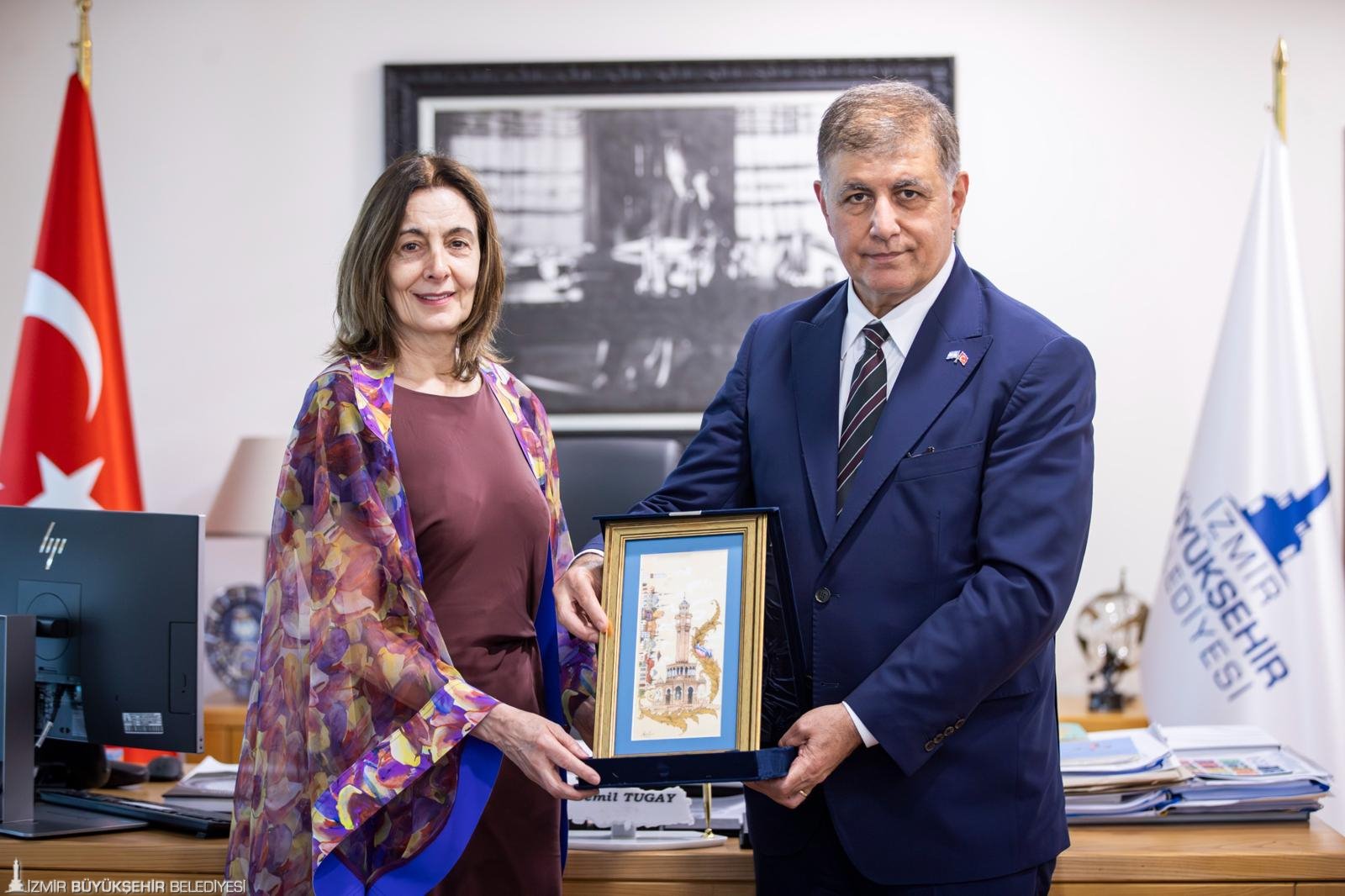 Arjantin Başkonsolosu Vivas’tan Başkan Tugay’a ziyaret