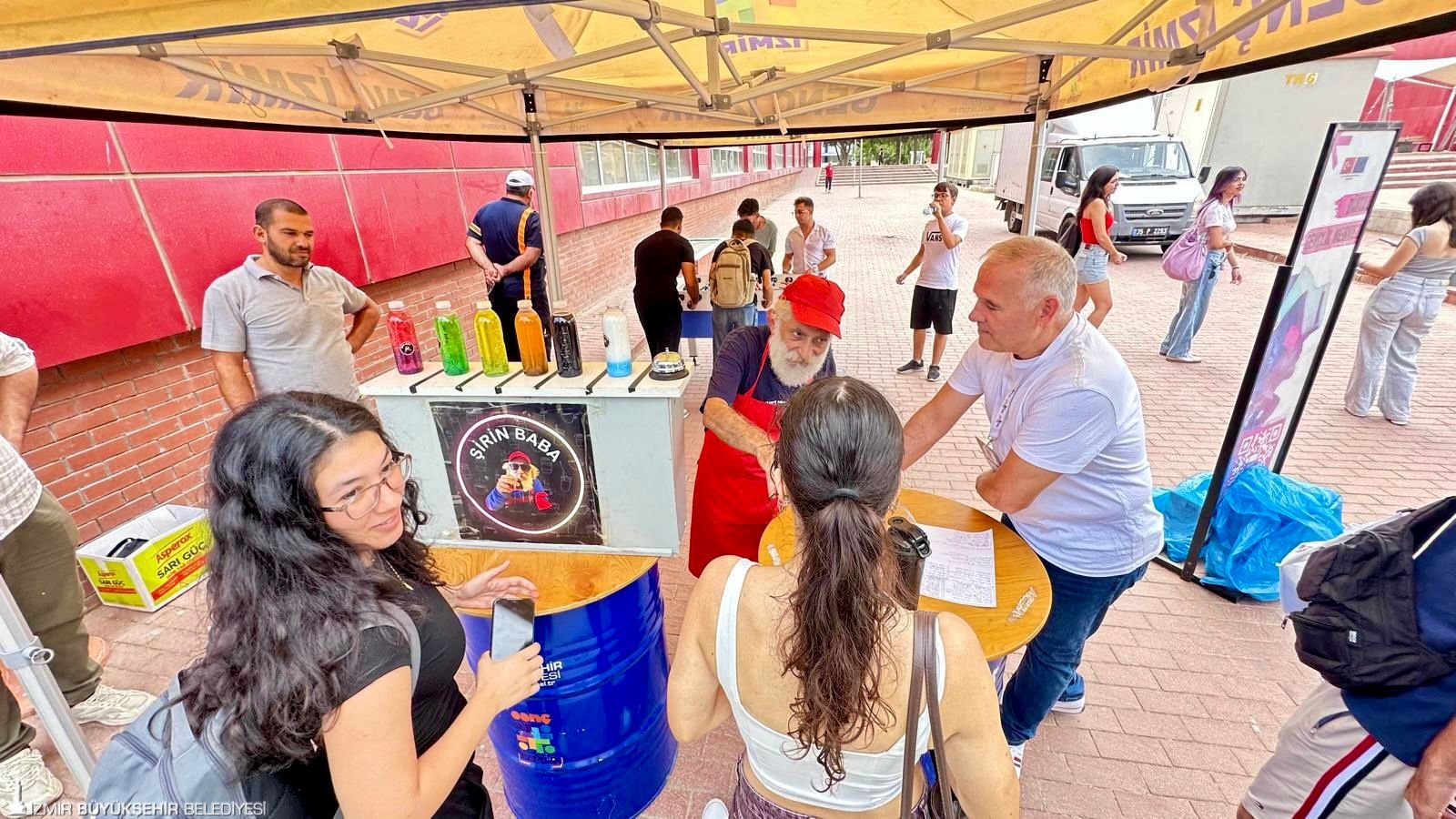 Büyükşehir “Genç İzmir” ile üniversite kampüslerinde