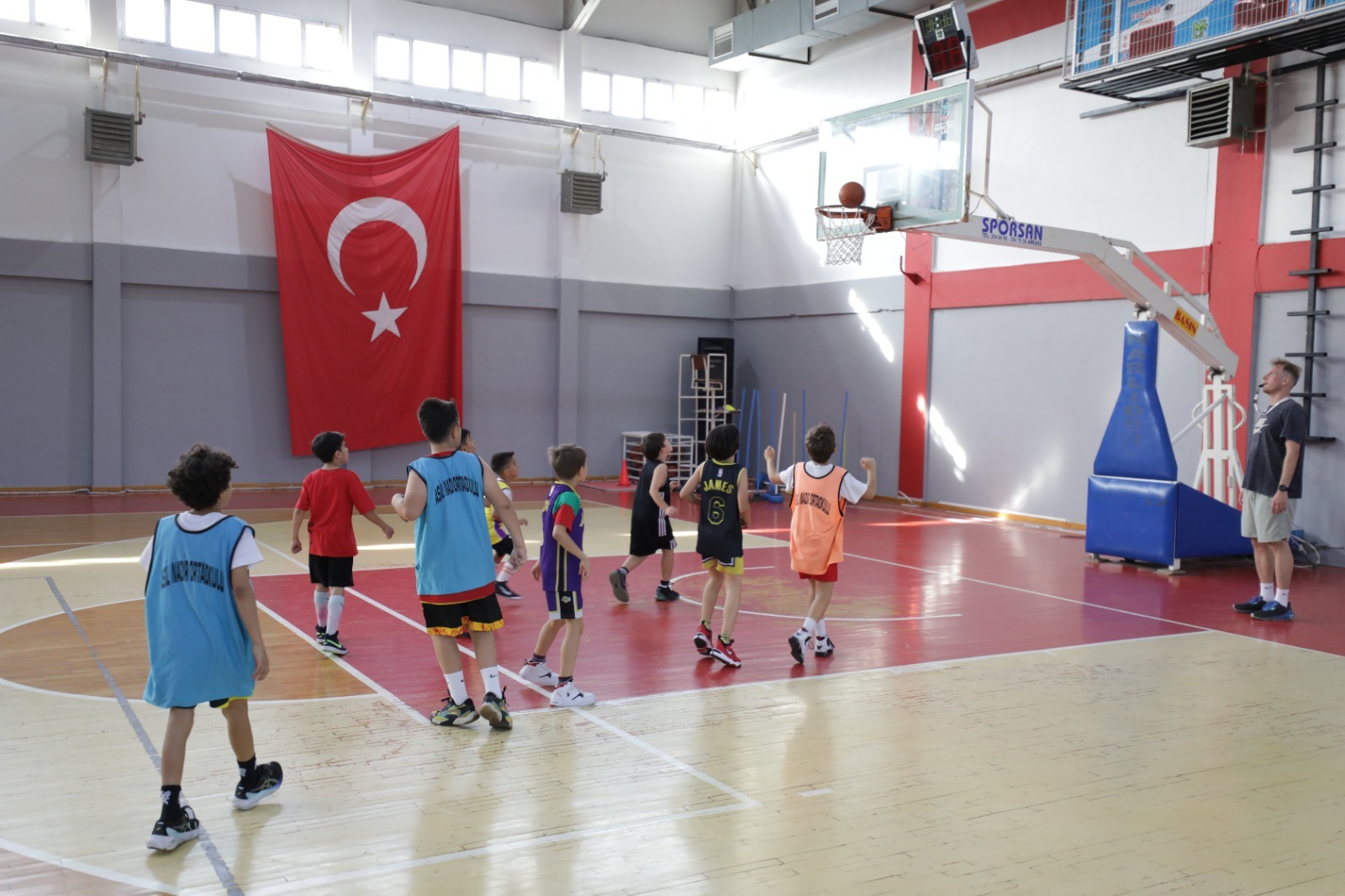 Narlıdere’de kış dönemi spor kursları başlıyor