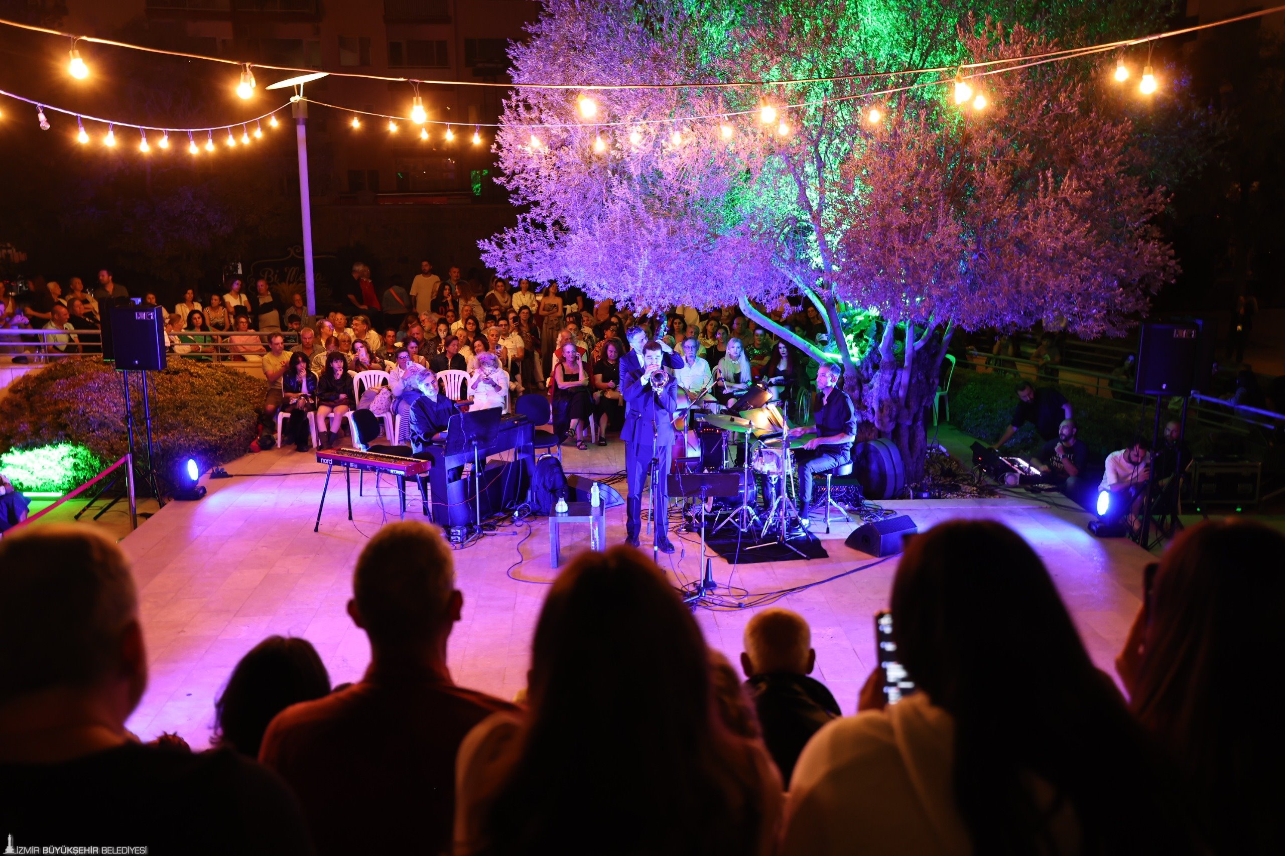 Tolga Bilgin Quartet müzik ziyafeti sundu