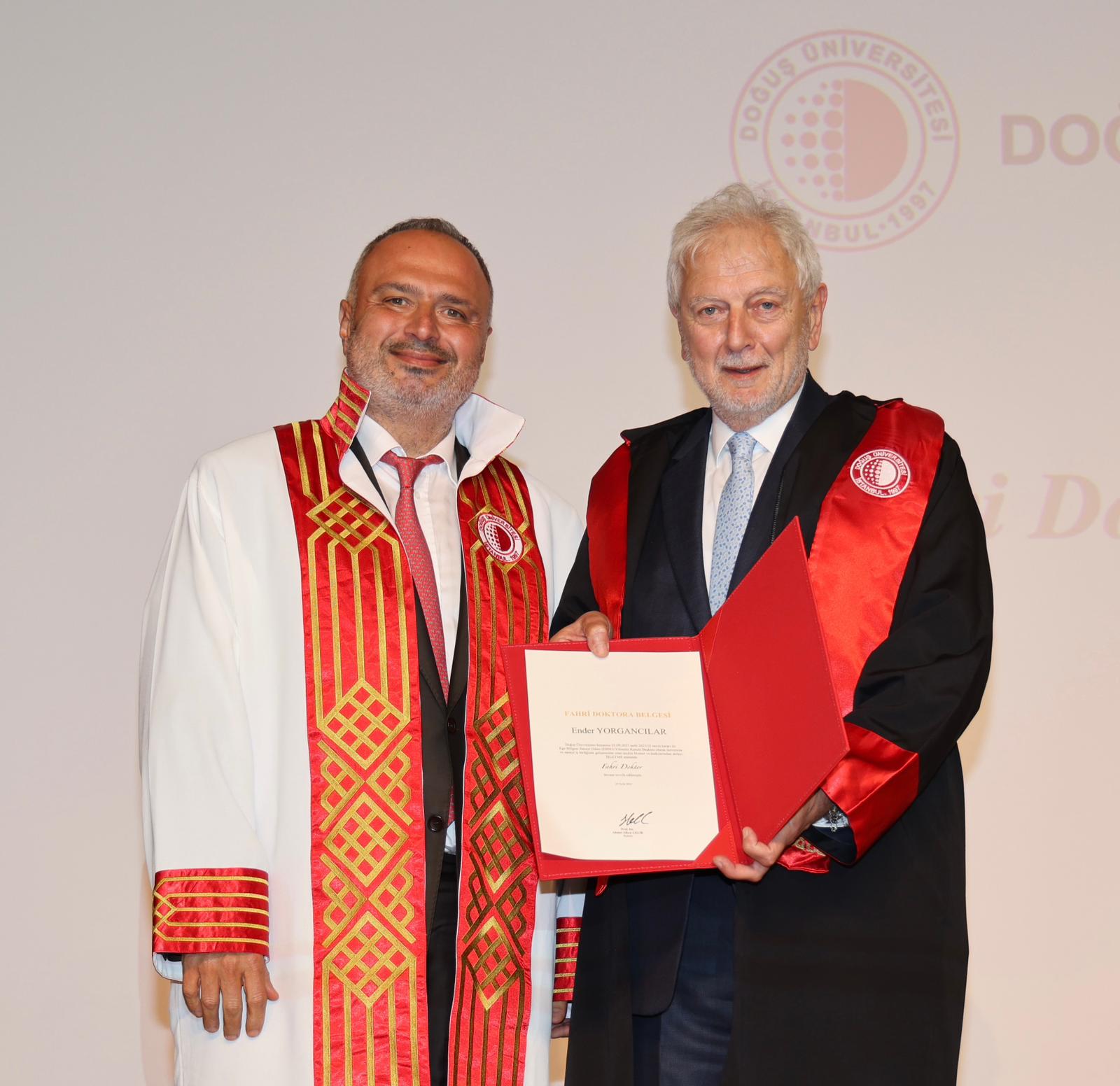 YORGANCILAR’A İKİ ÖNEMLİ UNVAN