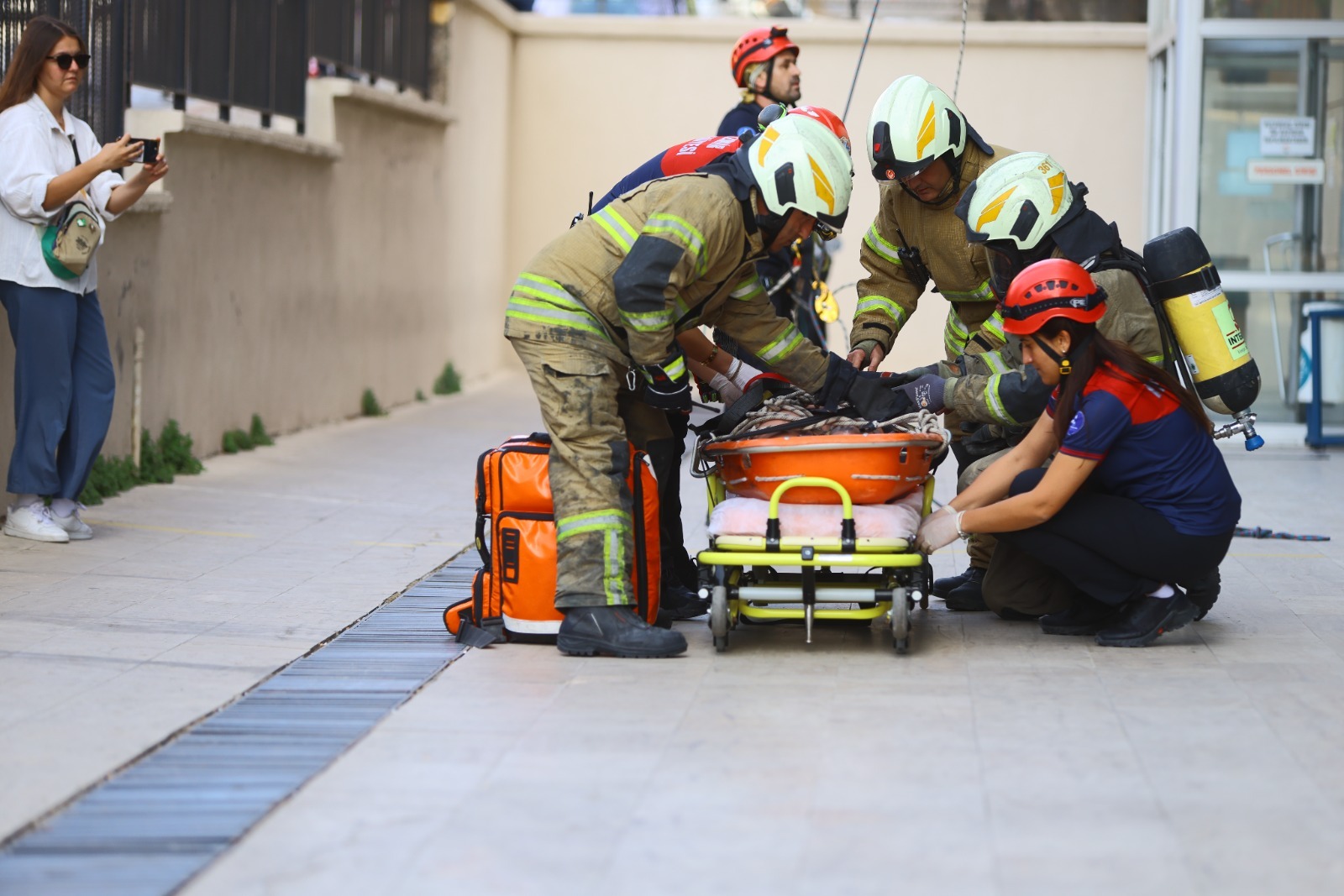Karabağlar’da Gerçeği Aratmayan Tatbikat