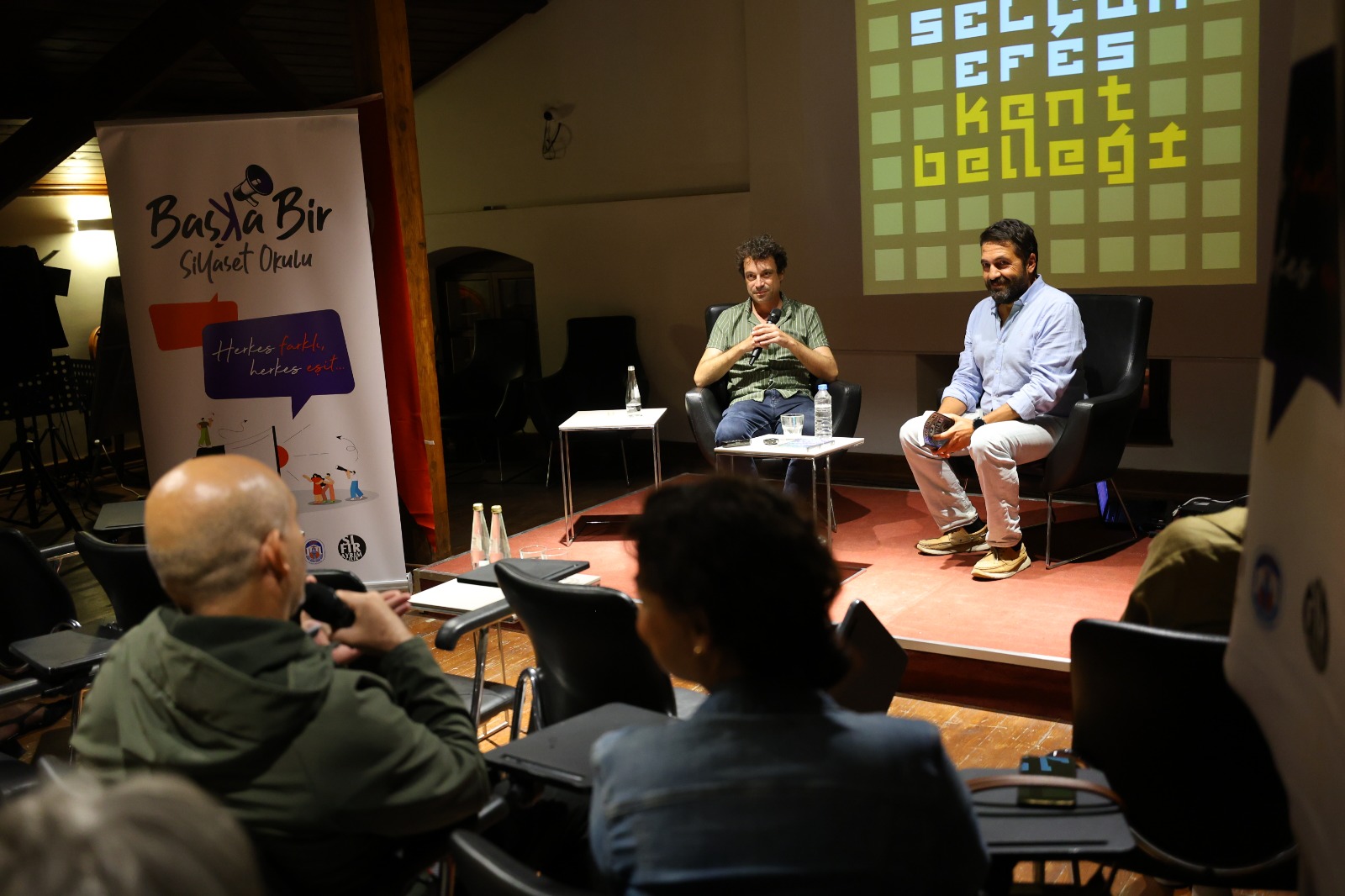 Özgür Mumcu Efes Selçuklularla buluştu: Başkan Sengel’den cesaret mesajı!