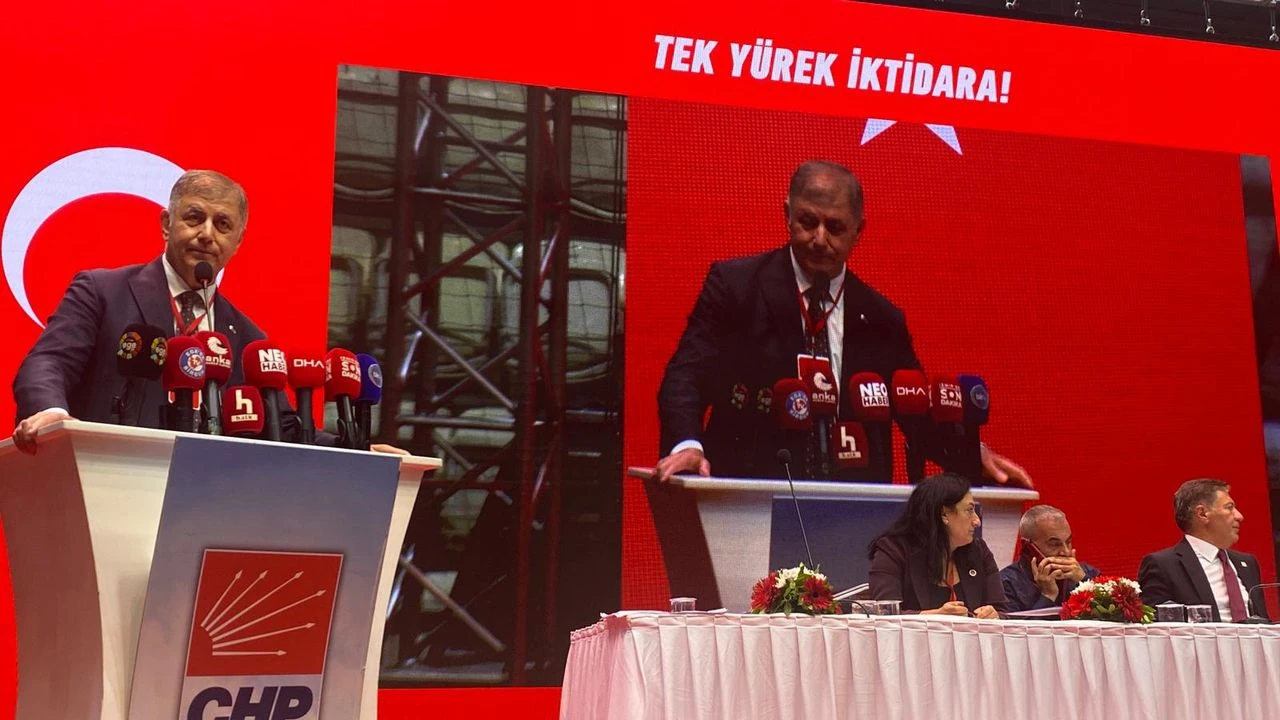 Başkan Tugay kongrede konuştu: Erken seçim olacak, iktidar olacağız!