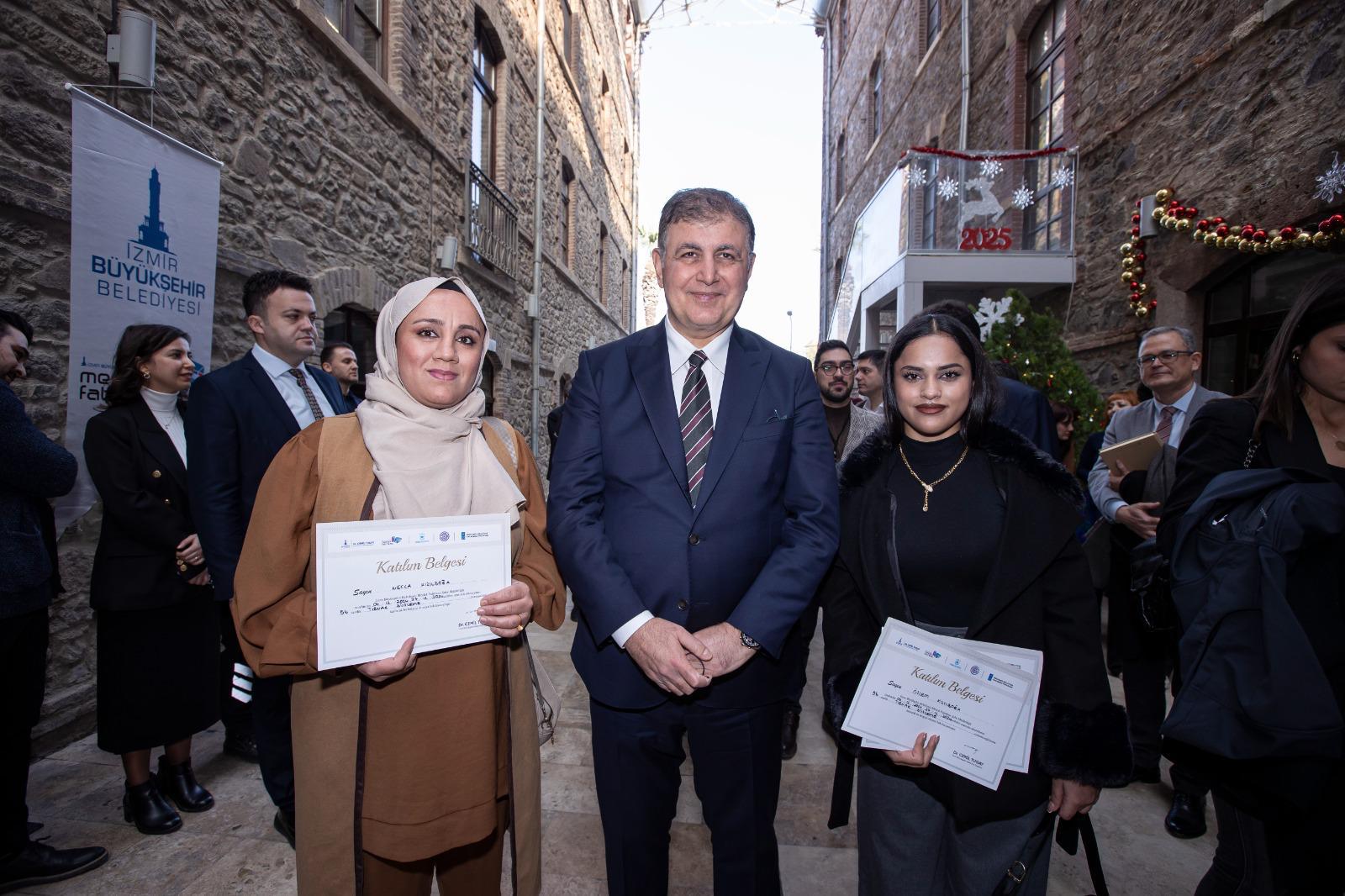 İzmir’de kadınlar ve gençler istihdamda daha fazla yer alacak
