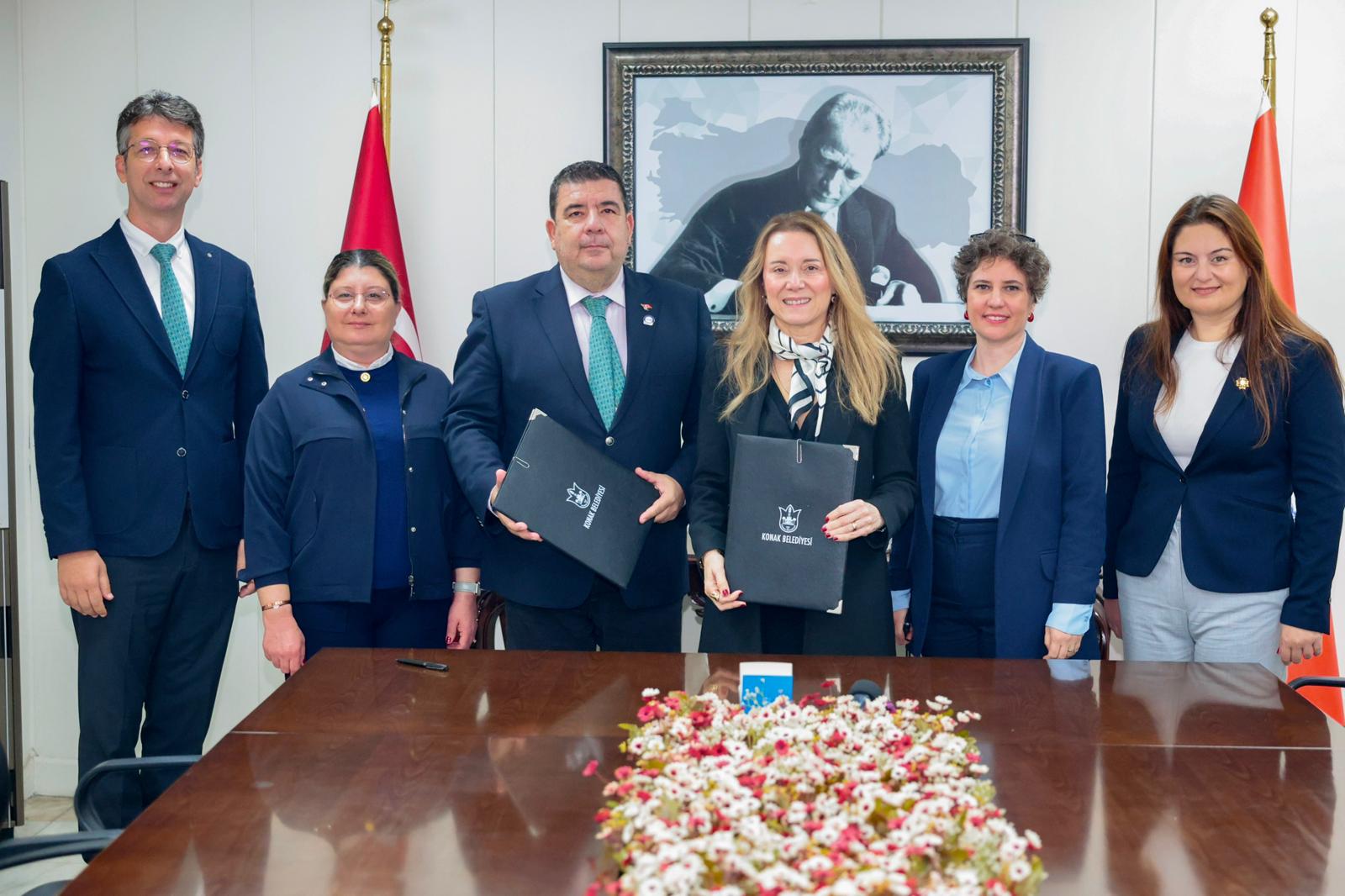 Konak’ta imzalar kadın istihdamı için atıldı