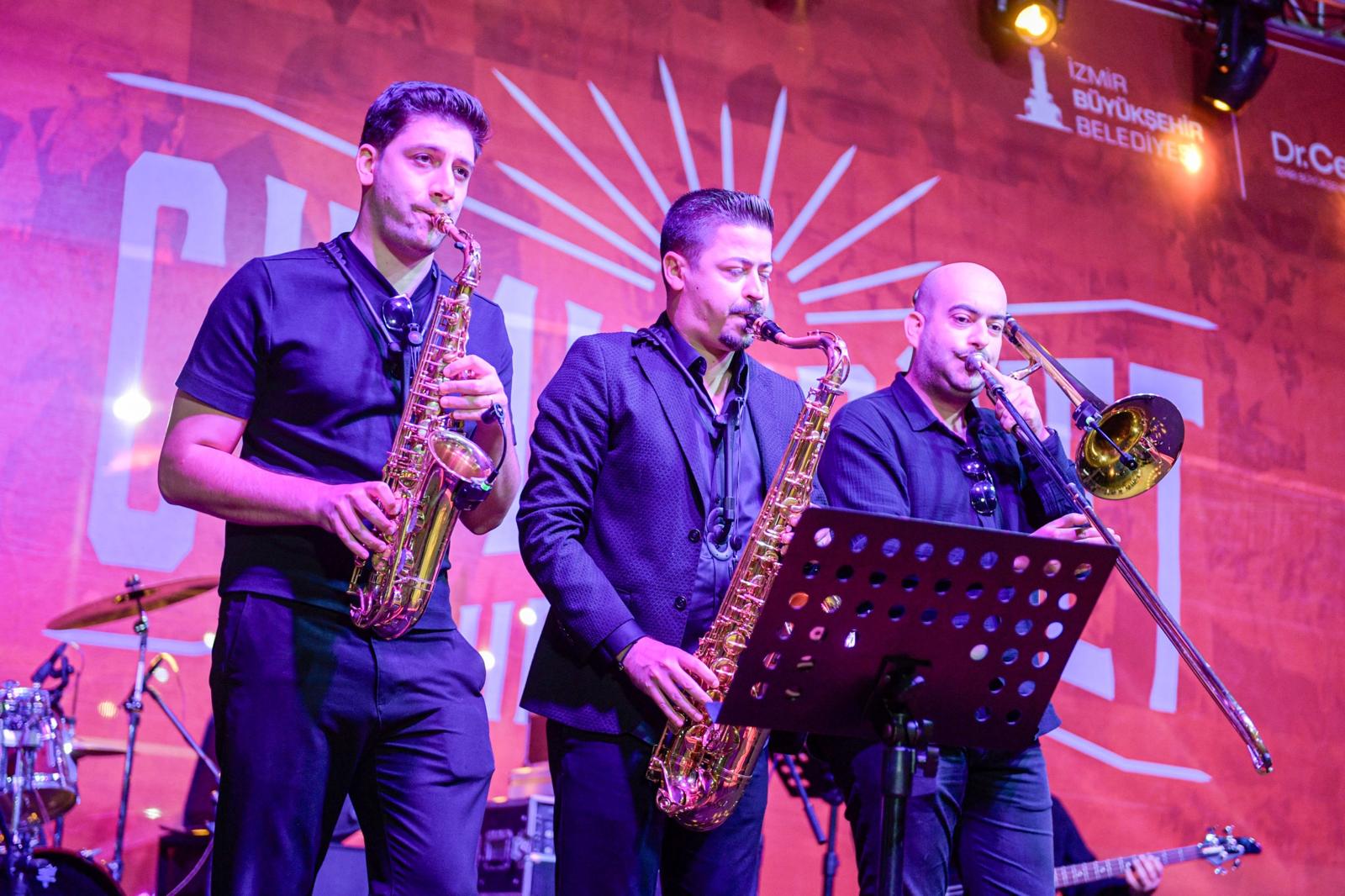 Büyükşehir’in 29 Ekim kutlamalarında adres bu kez Tire