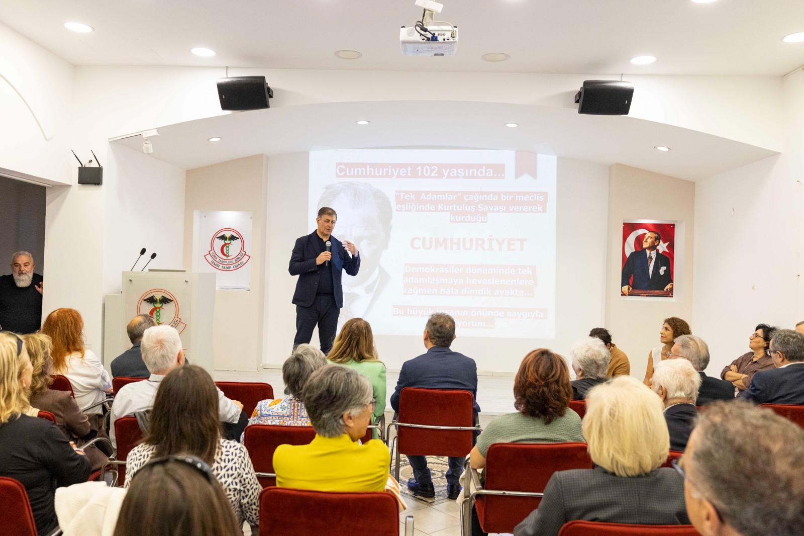 Başkan Tugay'dan İzmir Tabip Odası'na ziyaret