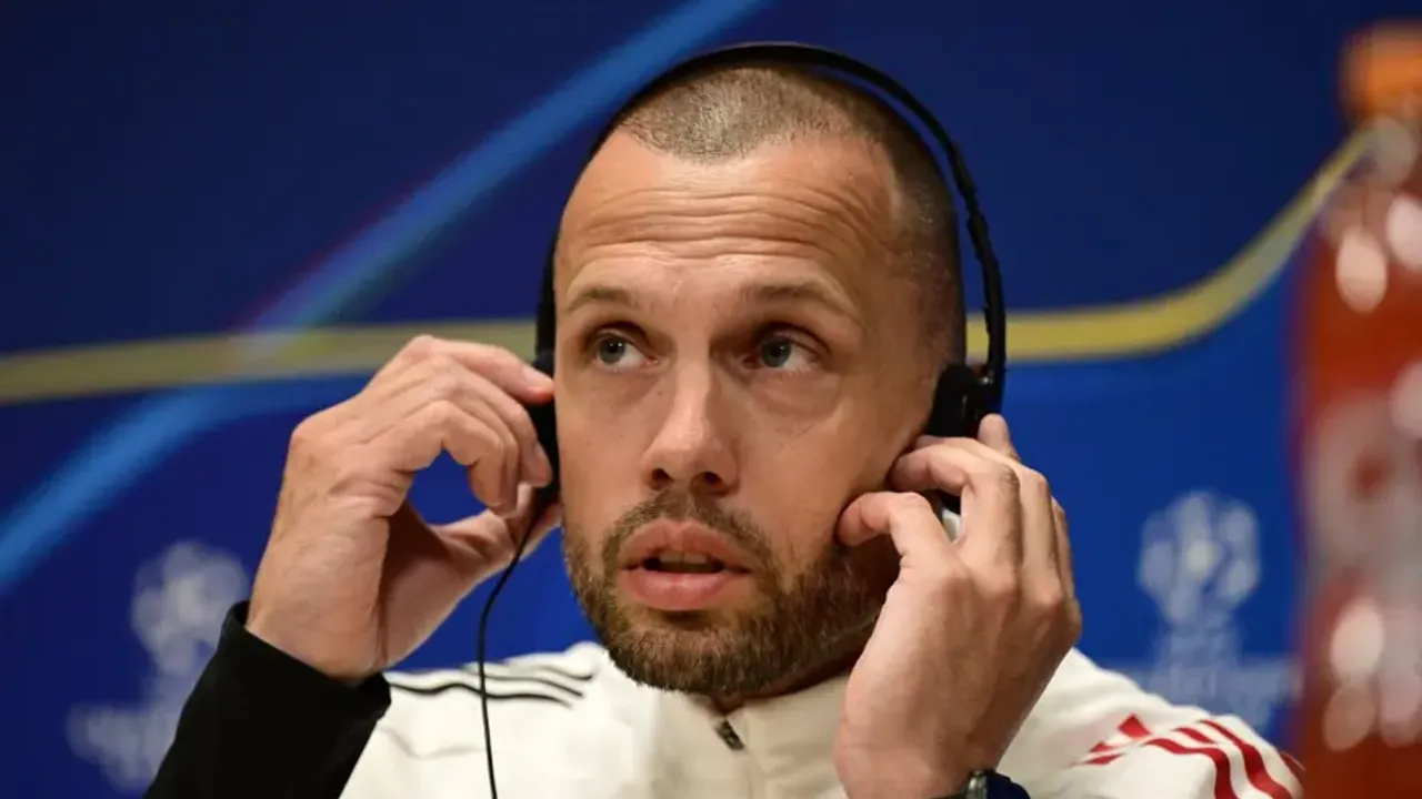 Galatasaray maçı bardağı taşırdı: Saatler sonra kovuldu