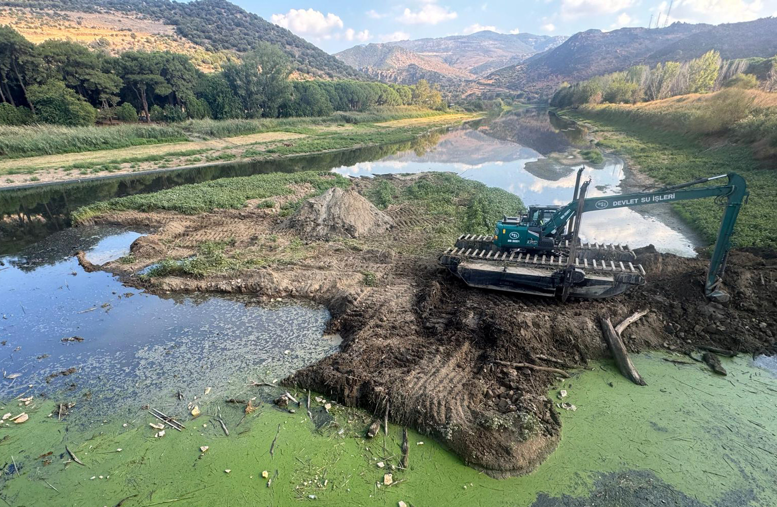 Gediz’e amfibik operasyon