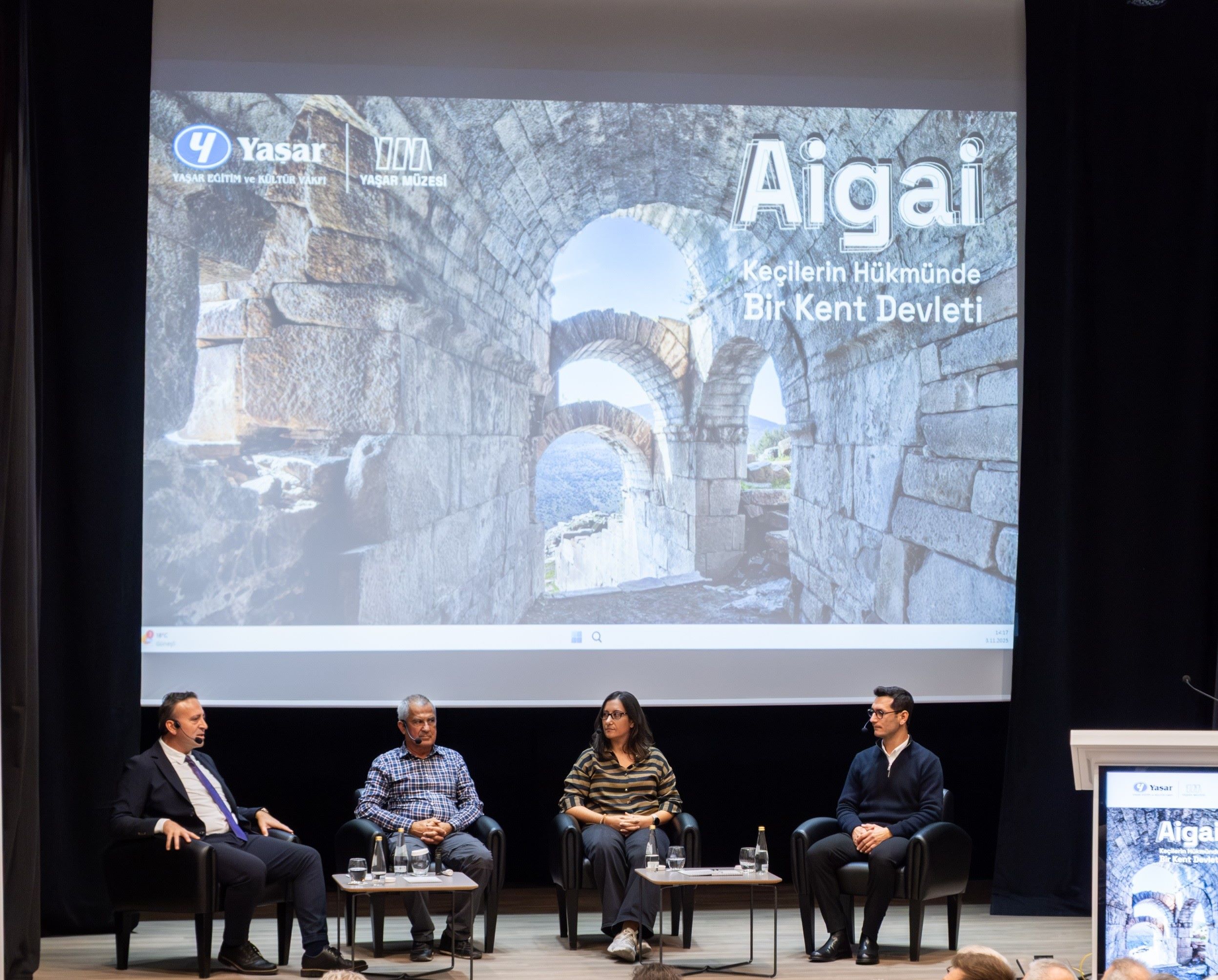 Yaşar Eğitim ve Kültür Vakfı tarafından düzenlenen panelde,  “Keçilerin Hükmünde Bir Kent Devleti: Aigai”nin tarihi, ekonomisi ve kentteki toplumsal yaşam anlatıldı.