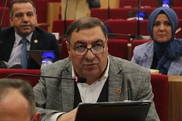 AK Partili Boztepe'den İZSU'ya 'sel' tepkisi:  Bugüne kadarki en kötü yönetim