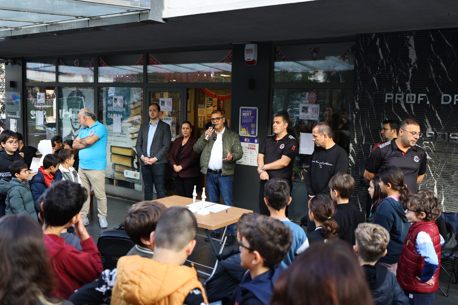 EFES SELÇUK’TA “ATAYA SAYGI” SATRANÇ TURNUVASI BAŞLADI