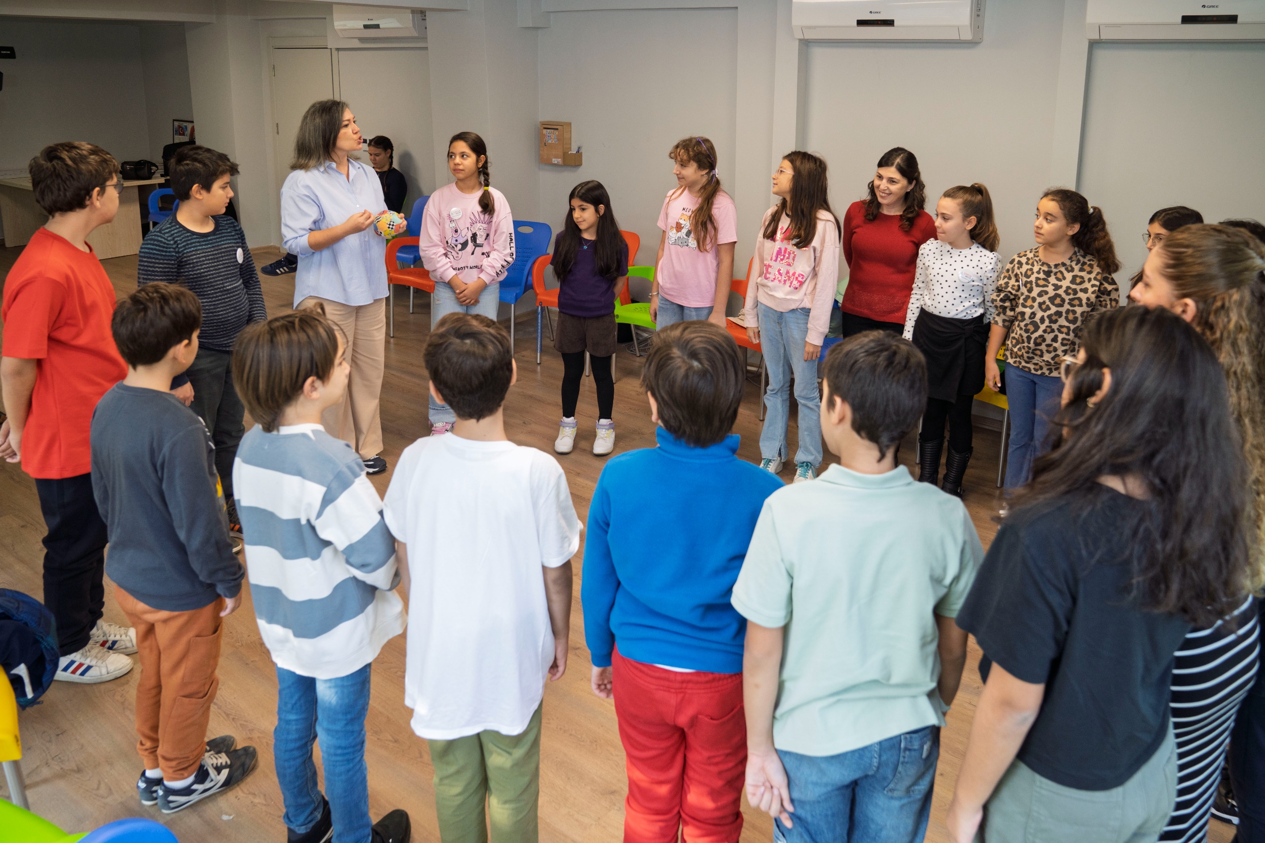 Çocuk Meclisi göreve başladı Başkan Tugay’dan sürpriz mektup