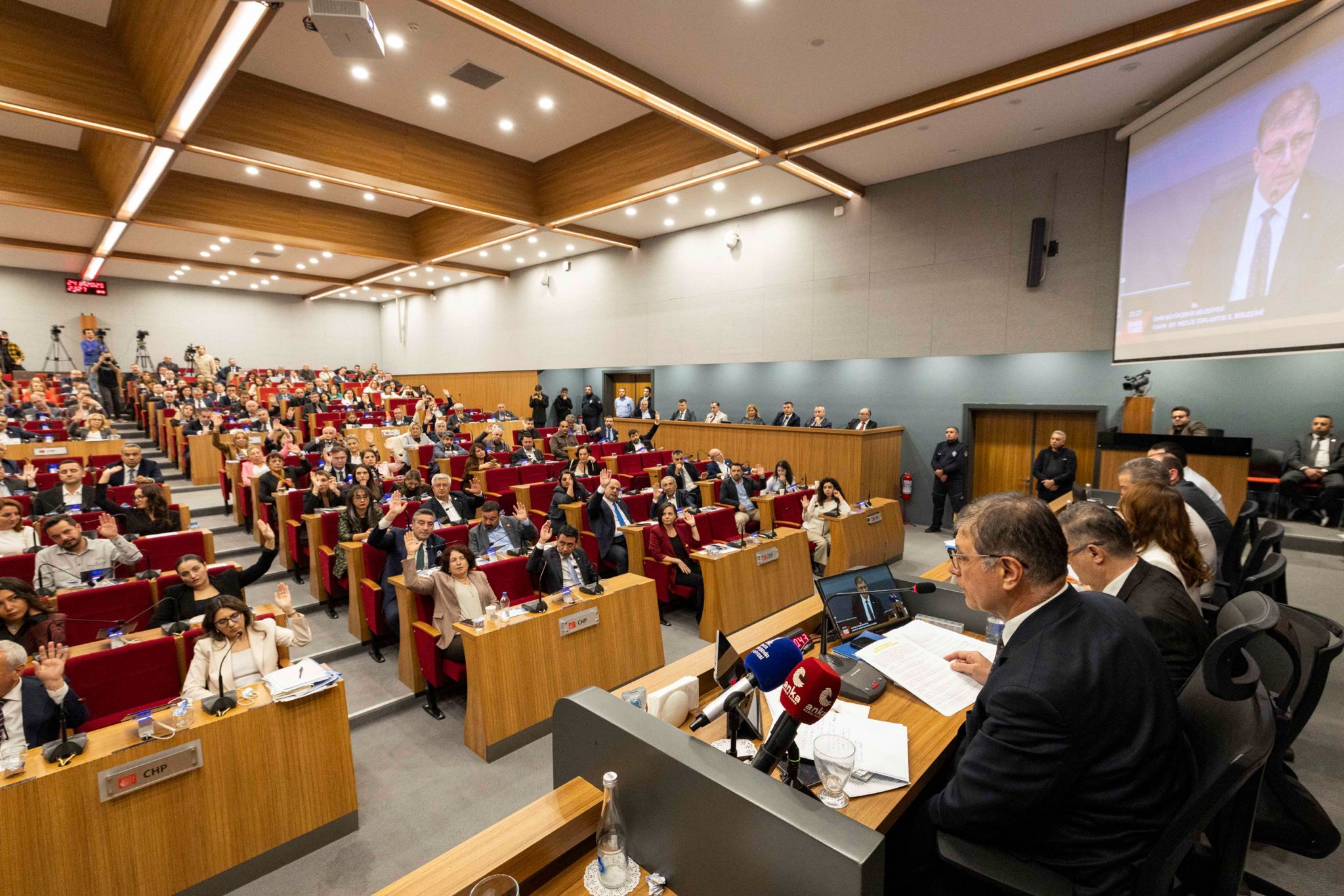 İzmir’in 2026 bütçesi tamam  “Hedeflediğimiz her işi yapacağız”