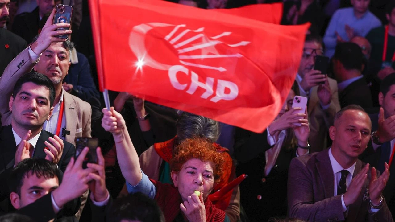 CHP’de PM seçimi günü… İzmir'den kimler aday?