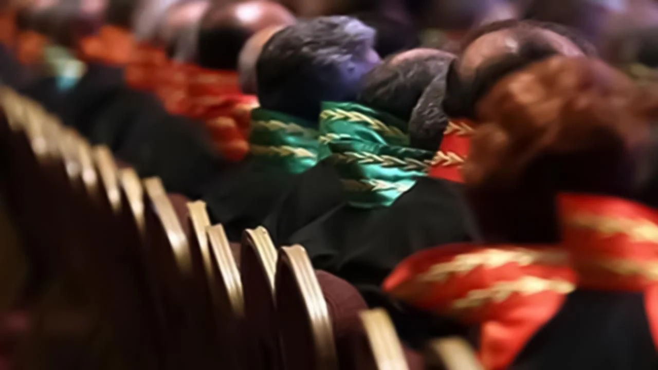 İzmir’in HSK Kararnamesi: Kimler geldi/kimler gitti?