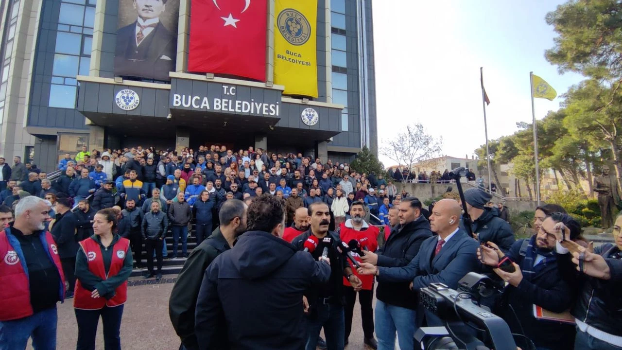 Sendika başkanı Buca'daki vahim tabloyu açıkladı: İşçilerin suyu kesildi, evlerinden çıkarıldı!