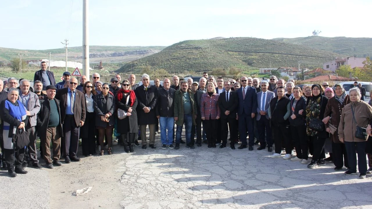 Harmandalı halkından 31 başkana sert çıkış: ‘Alın çöpünüzü başınıza çalın!’