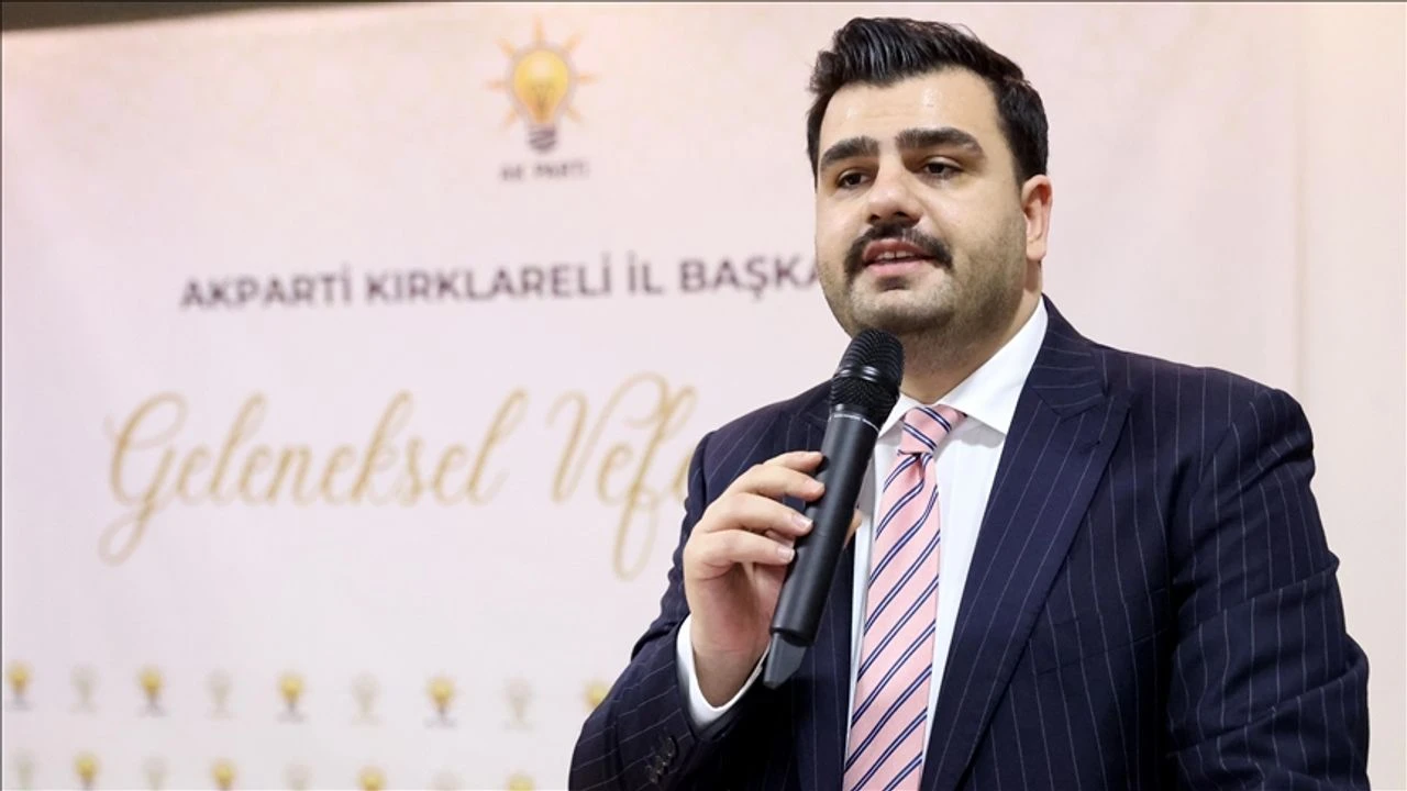 İnan’dan Özel’e ‘FETÖ’cü’ yanıtı: Kimin kime bel bağladığını unutmadık!