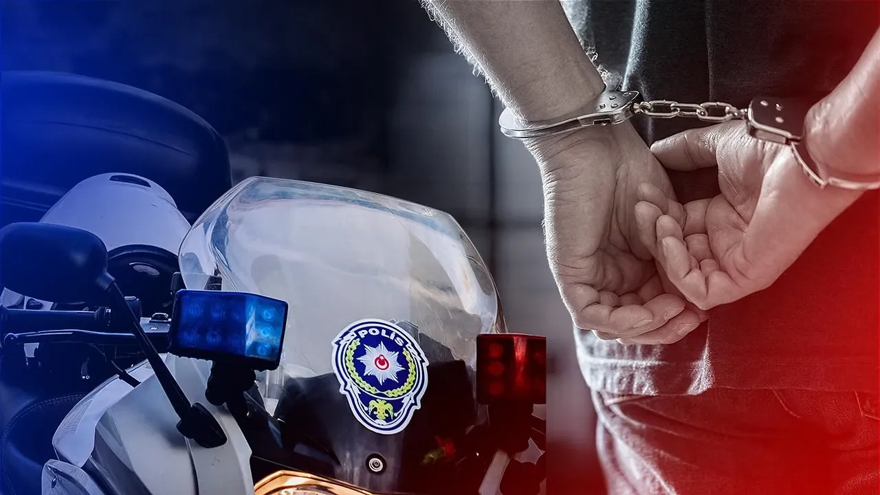 İzmir'de silah kaçakçılarına baskın!