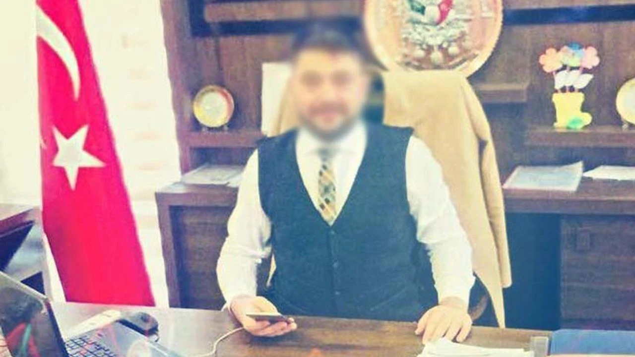 Foça’da müteahhit gerilimi: Belediyeyi bastı