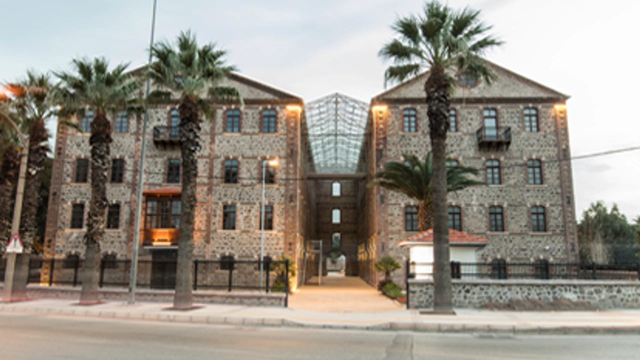 CHP'den belgeli açıklama: Meslek Fabrikası binası, Atatürk'ün belediyeye mirası!