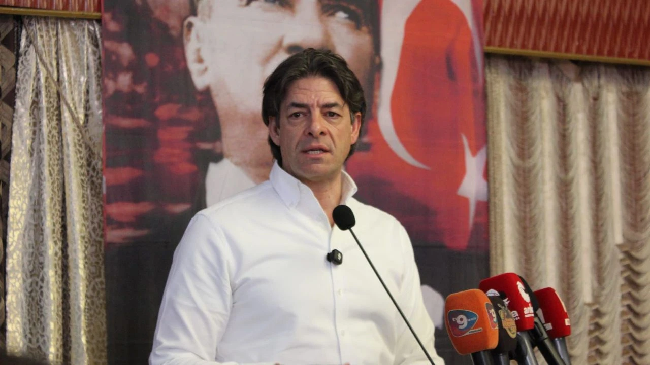 Gölge Bakan Solakoğlu'ndan üreticilere: Ödemiş’e baktığımda siz hala bir olamamışsınız!