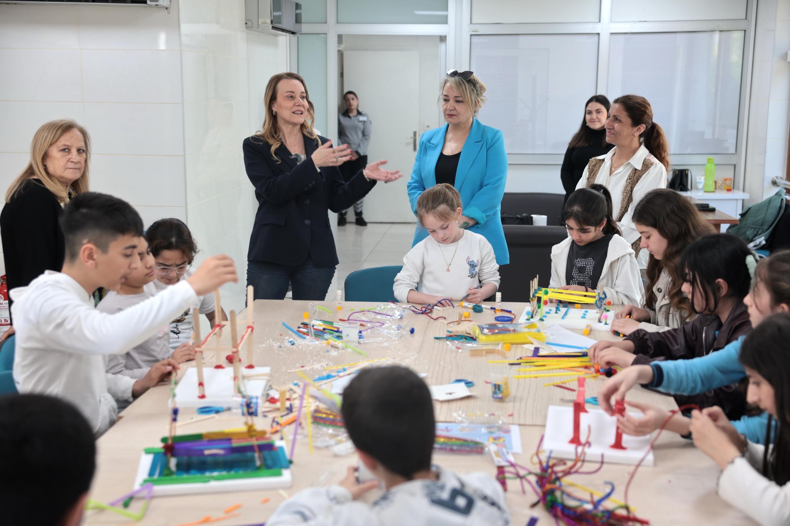 Konak’ta eşit yaşam için iş birliği: “Mücadeleyi birlikte büyüteceğiz”