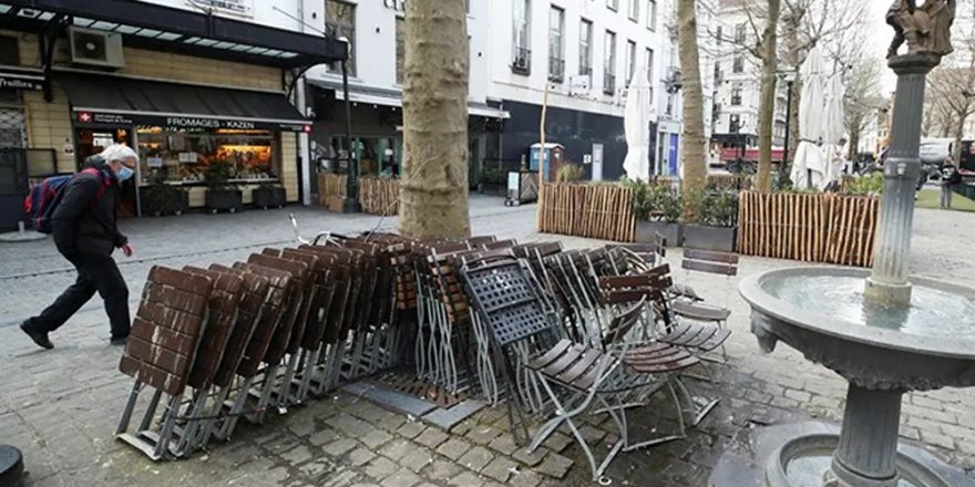 Belçika'da aylardır kapalı olan restoranlar, açık alanlara müşteri alabilecek