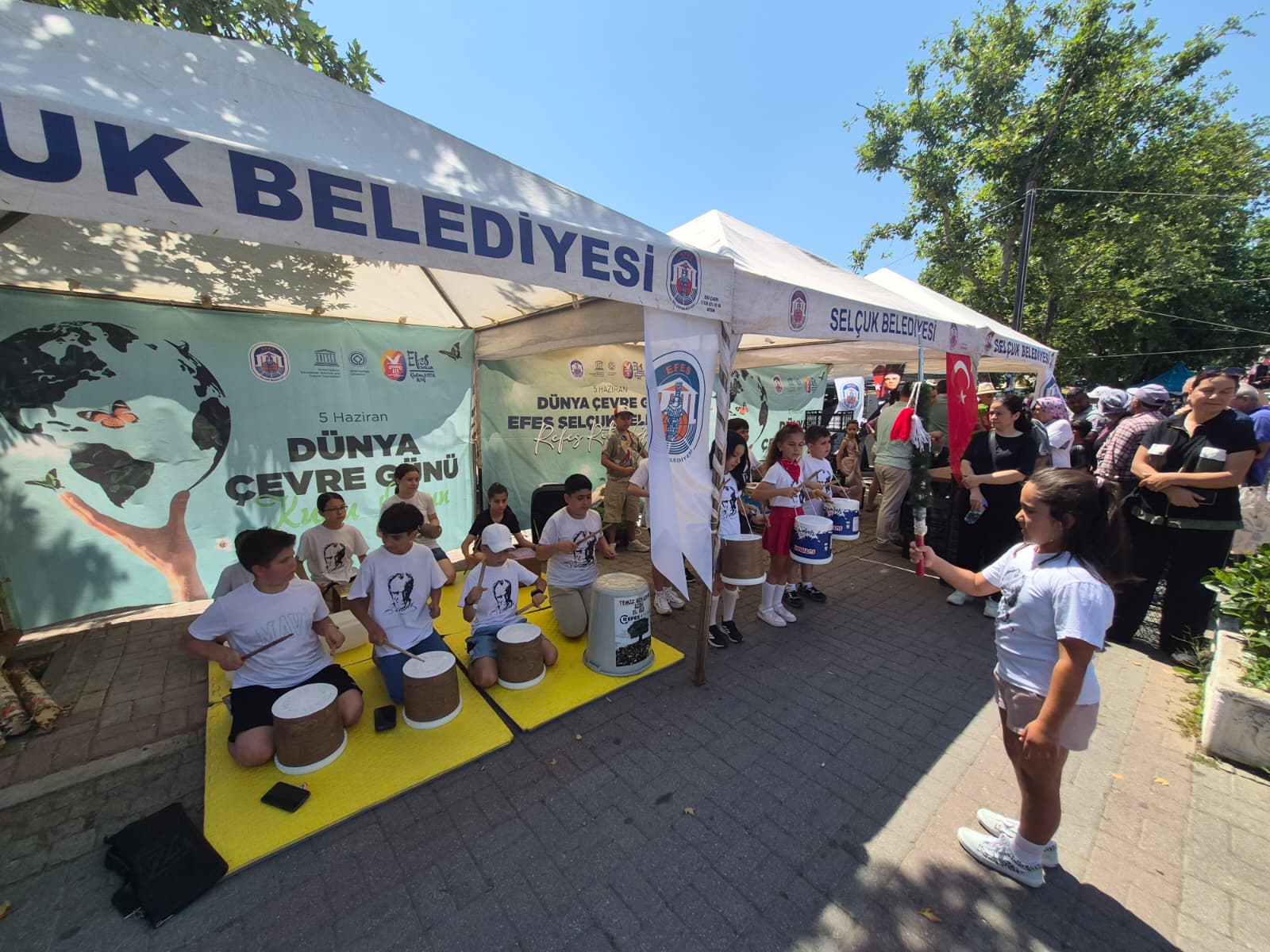 Efes Selçuk’ta Dünya Çevre Günü “Atığını Getir, Hediyeni Götür” Etkinliğiyle Kutlandı