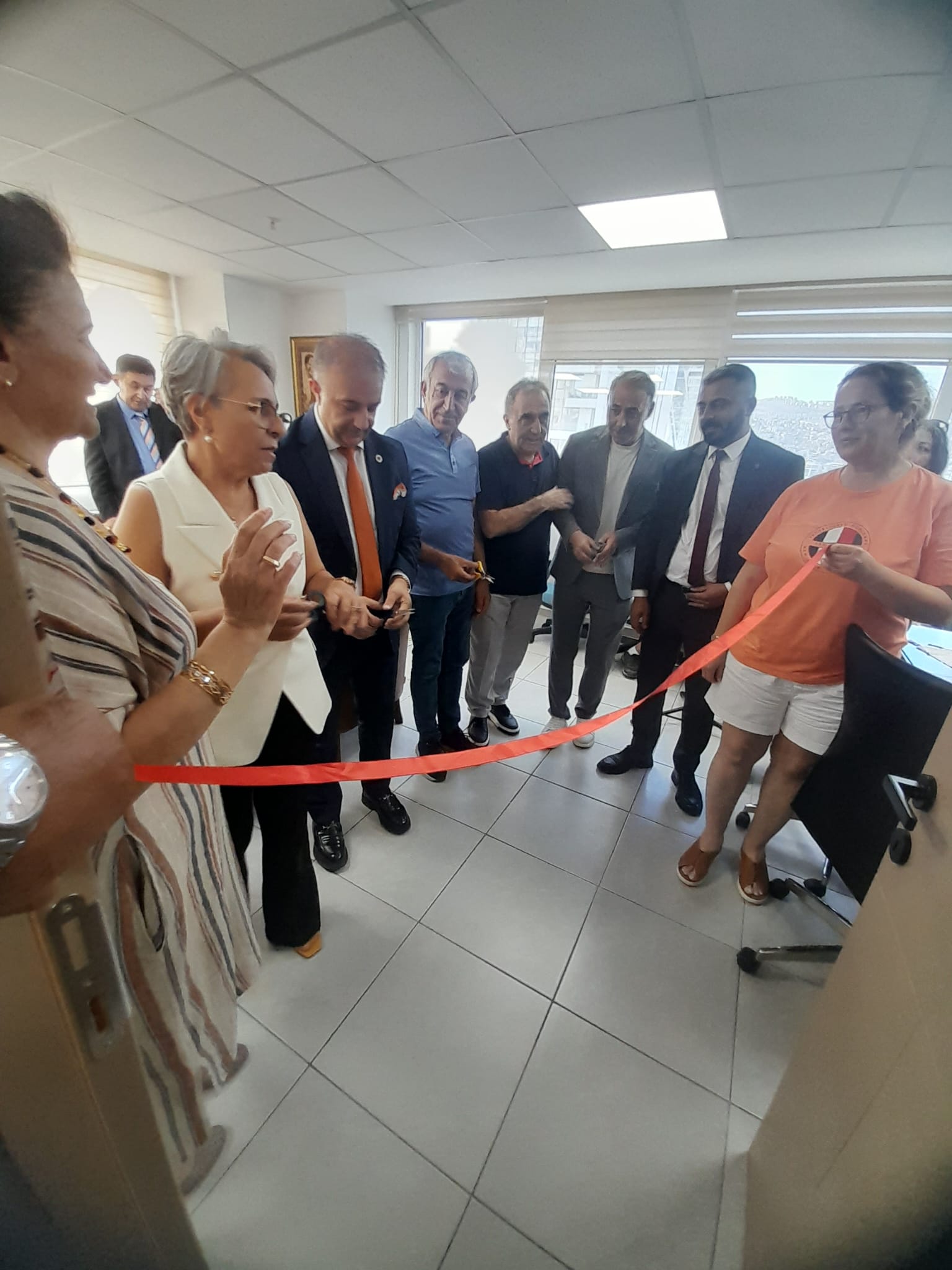 Ardahan Vakfı'ndan Ege'de Güçlü Atama: Bölge Başkanlığı Av. Suzan Bayraktaroğlu Evgin'e Emanet
