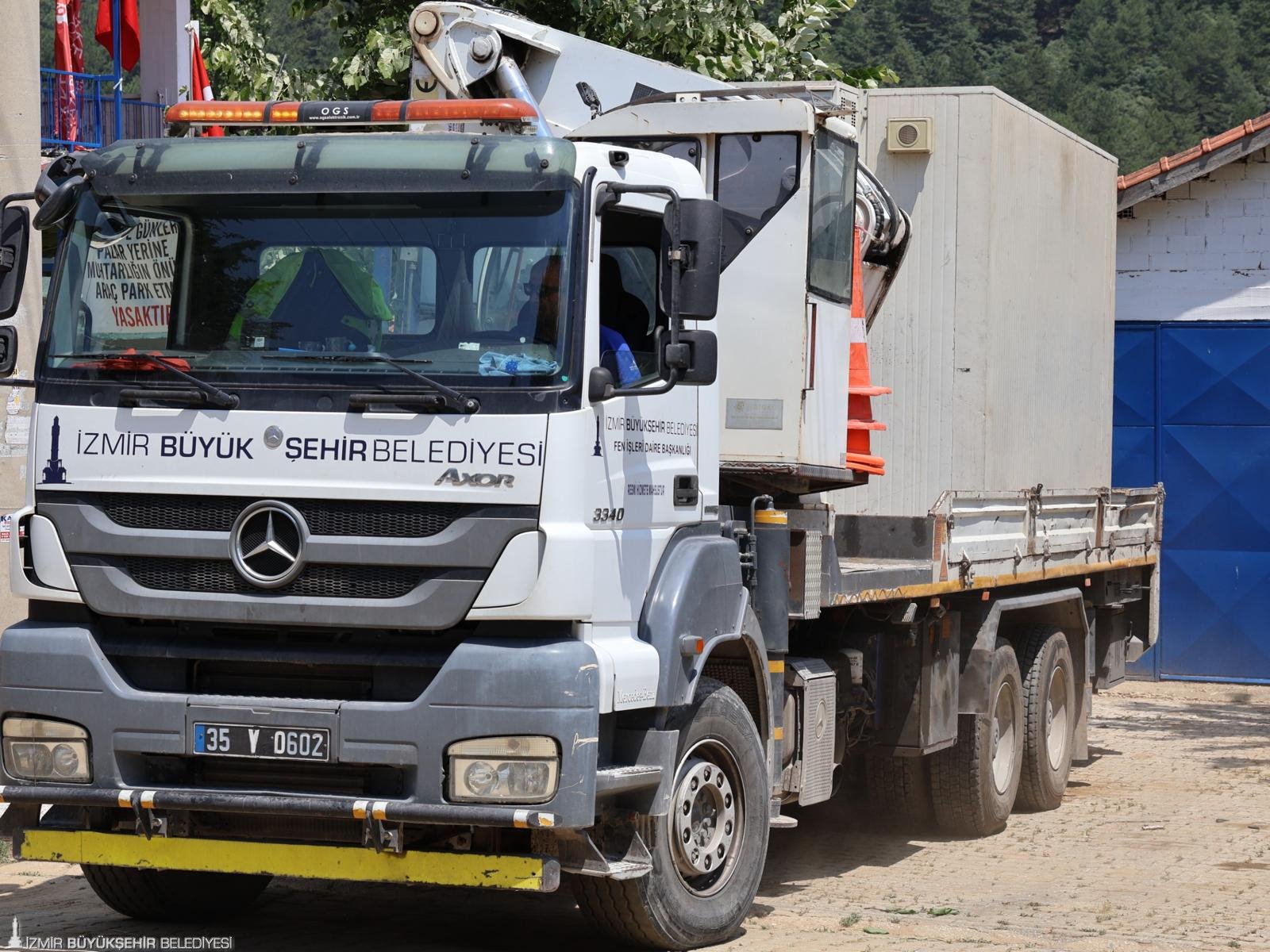 Ödemiş’in dağ köyüne soğuk hava deposu desteği