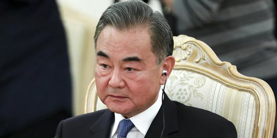 Çin Dışişleri Bakanı: Demokrasi, dünyanın her yerinde aynı tadı vaat eden Coca-Cola değil
