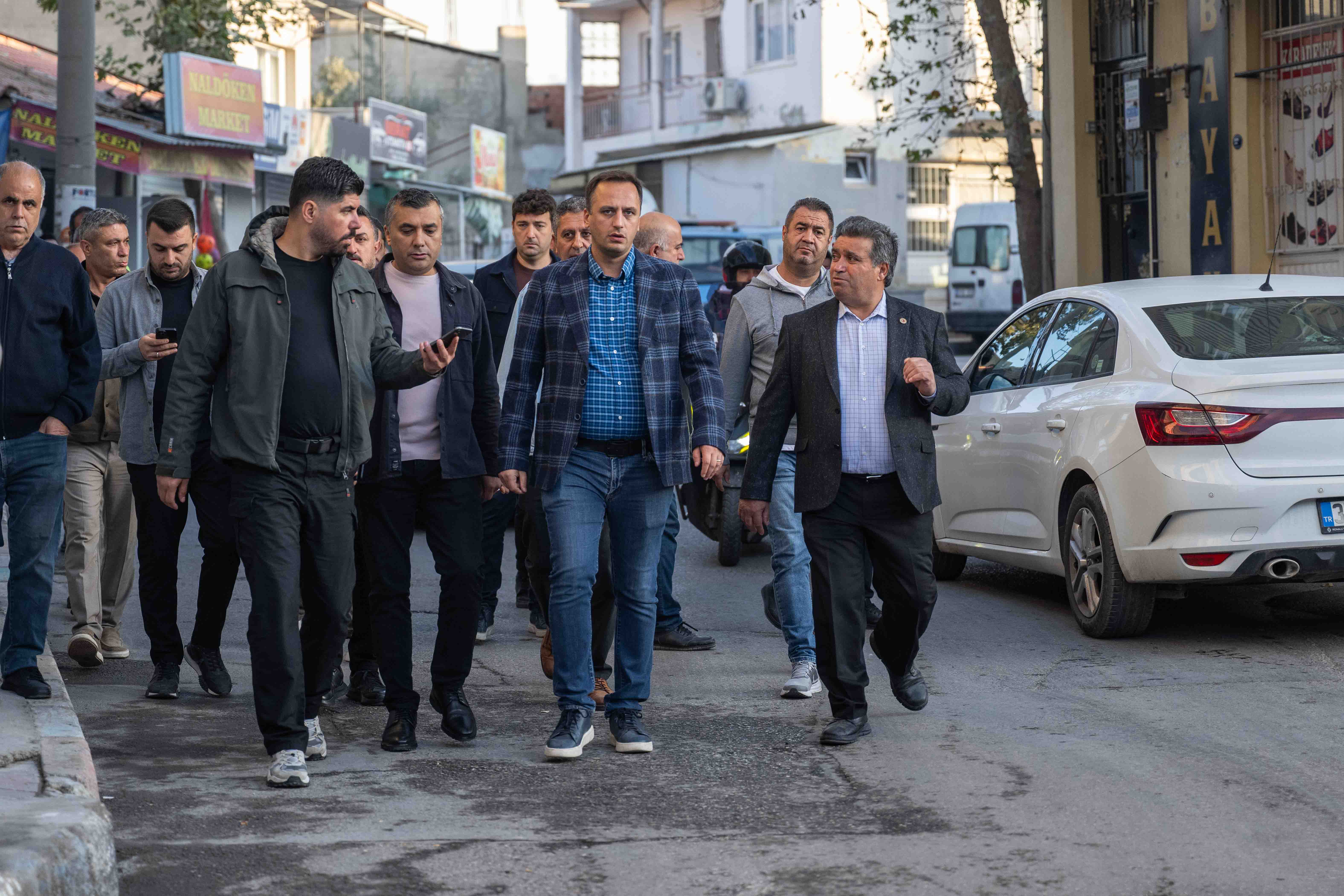 Bornova’da hizmet seferberliği