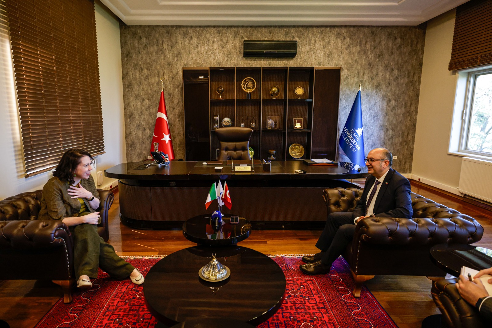 İrlanda ile İzmir arasında iş birliği görüşmesi