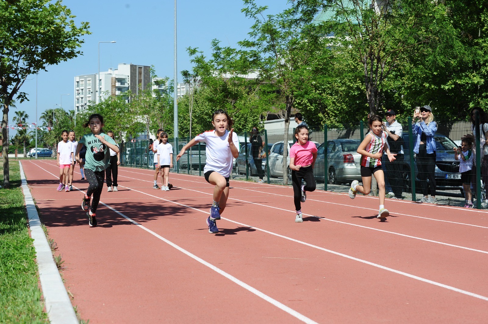 Cumhuriyet coşkusu atletizm pistinde yaşanacak