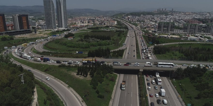 İstanbul-İzmir otobanı durma noktasına geldi