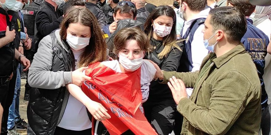 İstanbul Valiliği: Taksim'e çıkmaya çalışan 212 kişi gözaltına alındı