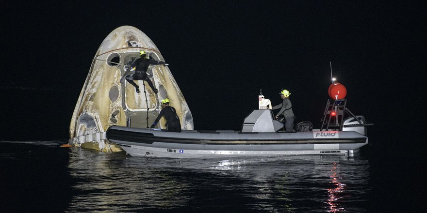 Crew-1 görevini tamamlayan NASA ve SpaceX astronotları Dünya'ya döndü