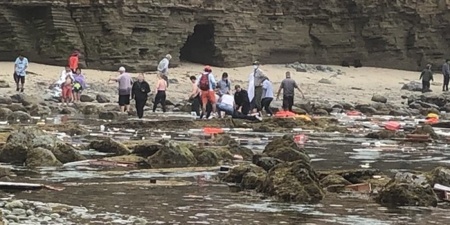 California açıklarında alabora olan gemide 2 kişi öldü