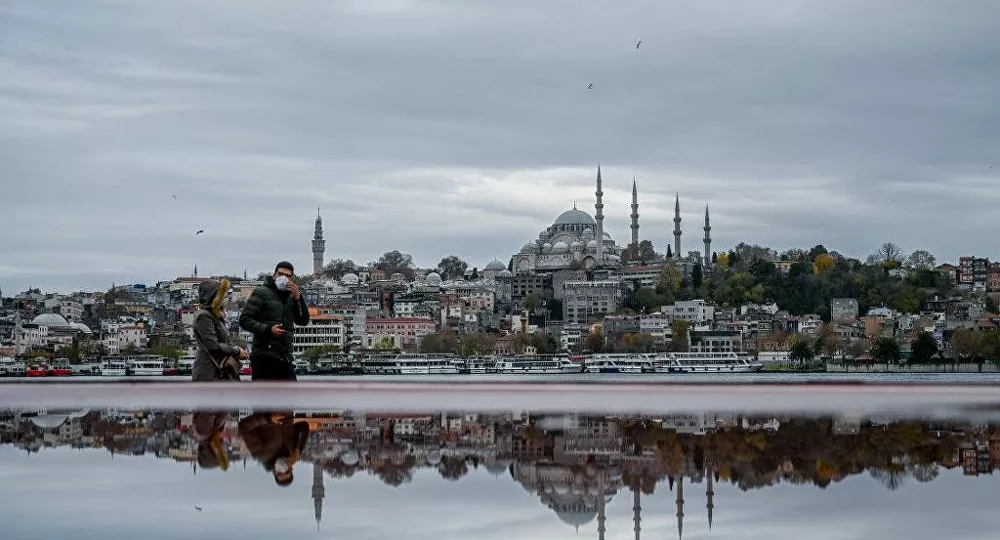 İstanbul'da ikamet etmek isteyen yabancılara bizzat başvuru şartı geldi