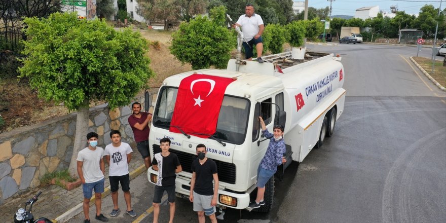 Bodrumlu muhtar yangınlara müdahale için mahallesine itfaiye ve sulama araçları kazandırdı