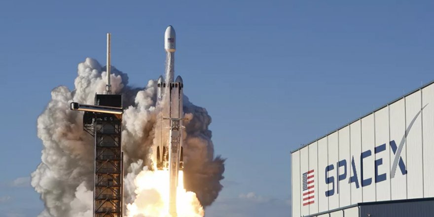 SpaceX'in uzay mekiği Starship'in prototipi, 5. denemede başarılı şekilde iniş yaptı