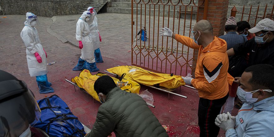 Nepal’den dağcılara çağrı: “Oksijen tüplerini geri getirin”