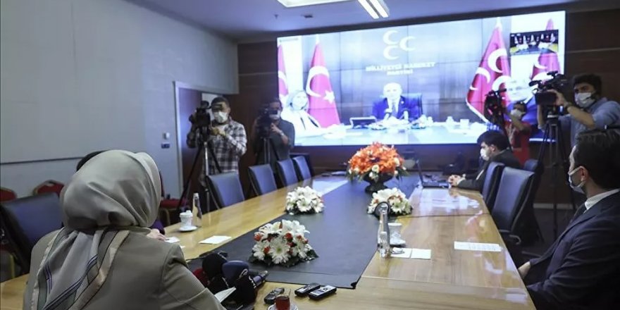 AK Parti heyeti, CHP ve MHP heyetleri ile video konferans aracılığıyla bayramlaştı